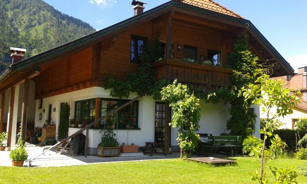 Ferienwohnung Am Pflanzgarten Ebensee Luaran gambar